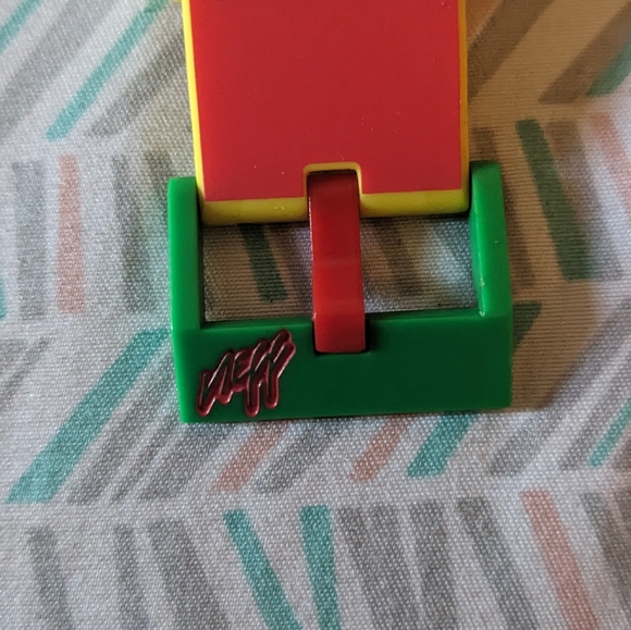 Neff rasta wrist watch - Picture 4 of 5